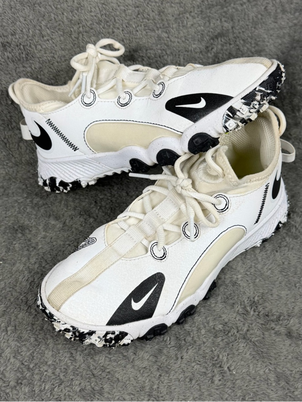 Nike Future Field Turf Baseball Shoes Size 4Y White Black GS